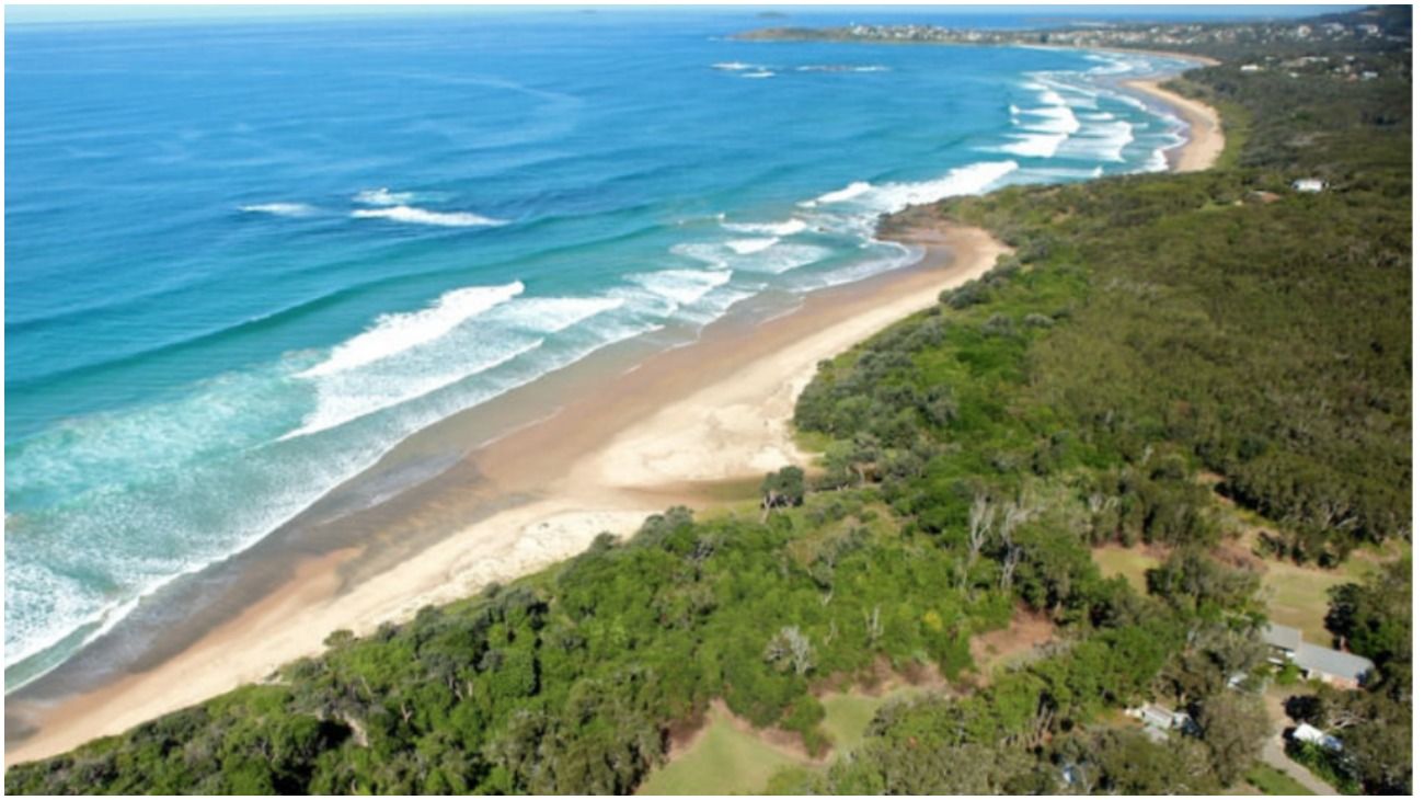 Desesperada búsqueda de un argentino que fue arrastrado por la corriente del mar