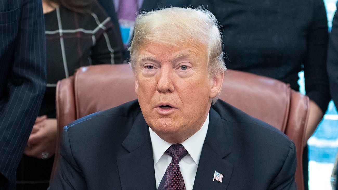 Trump acepta disolver una beneficencia acusada de mala conducta