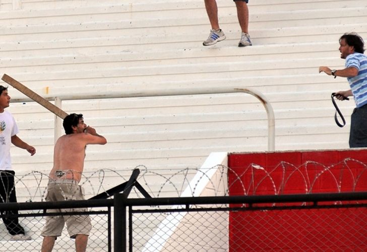 Un barra con fuertes nexos políticos