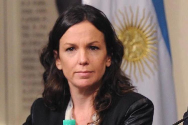 Stanley se comprometió a "revisar los errores" en la quita de pensiones