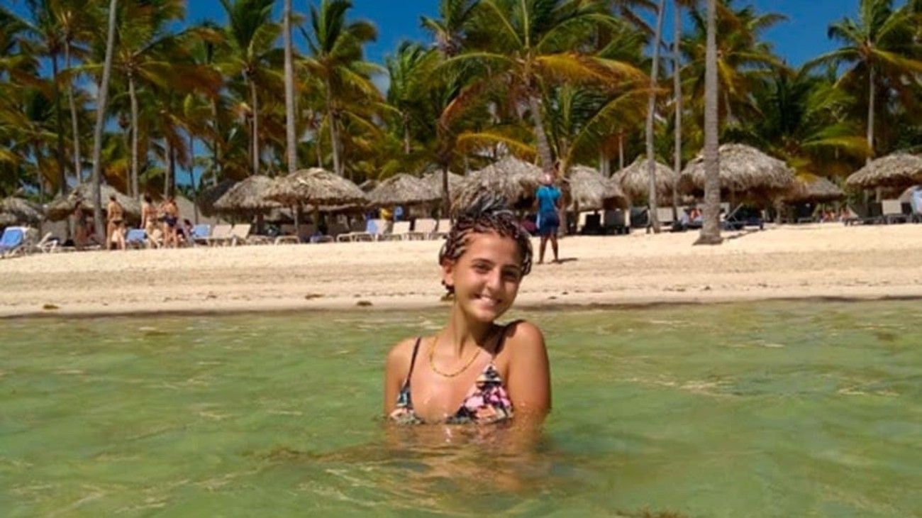 Mejora la adolescente internada en República Dominicana tras un coma diabético