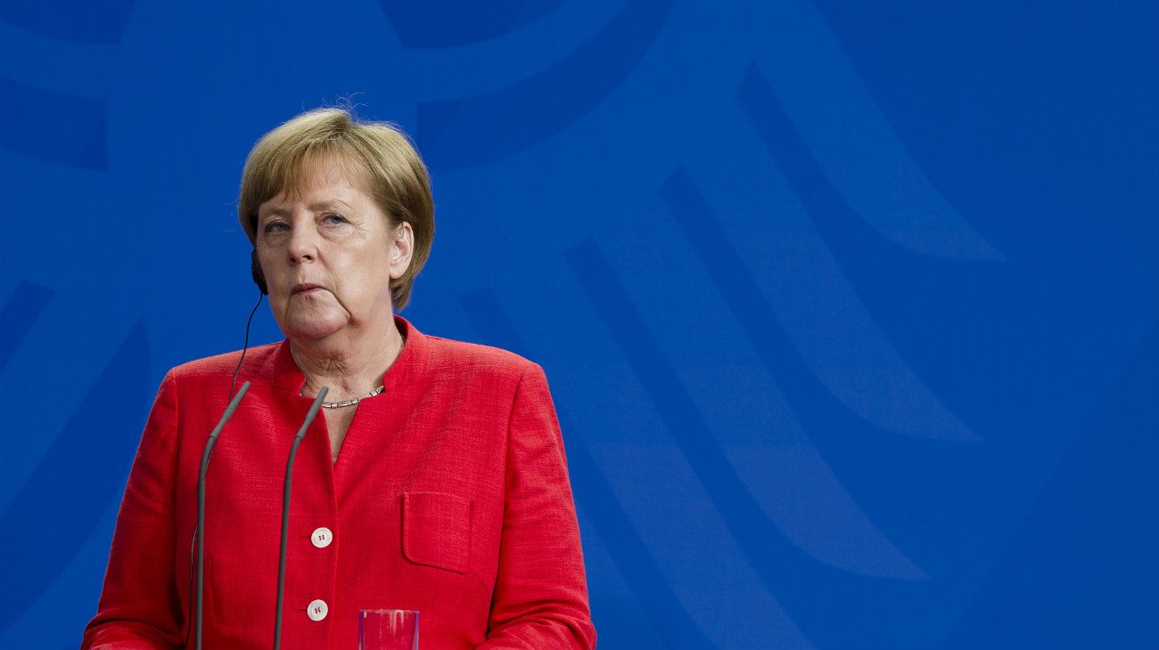 Aliado de Merkel le pide cambios a Turquía para que reciba ayuda