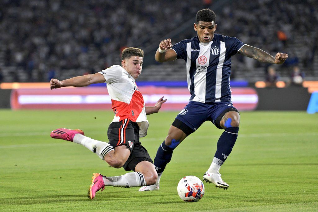 El jugador del pueblo