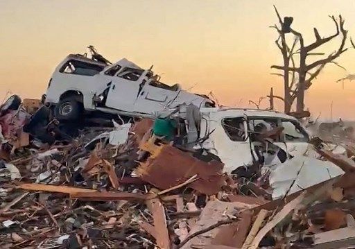 Tormentas, tornado, 23 muertos y desaparecidos en Misisipi
