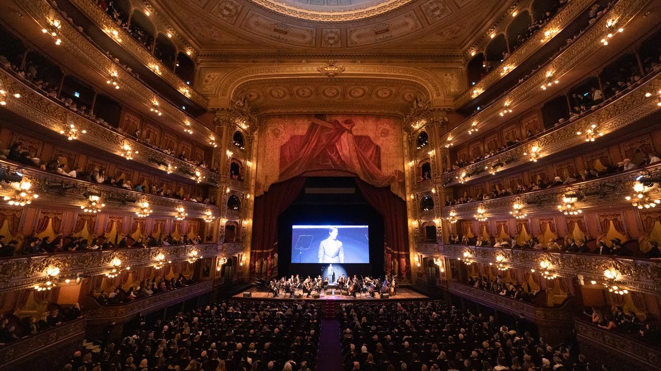 Teatro Colón: gala de homenaje a René Favaloro en el Día Nacional de la Medicina Social