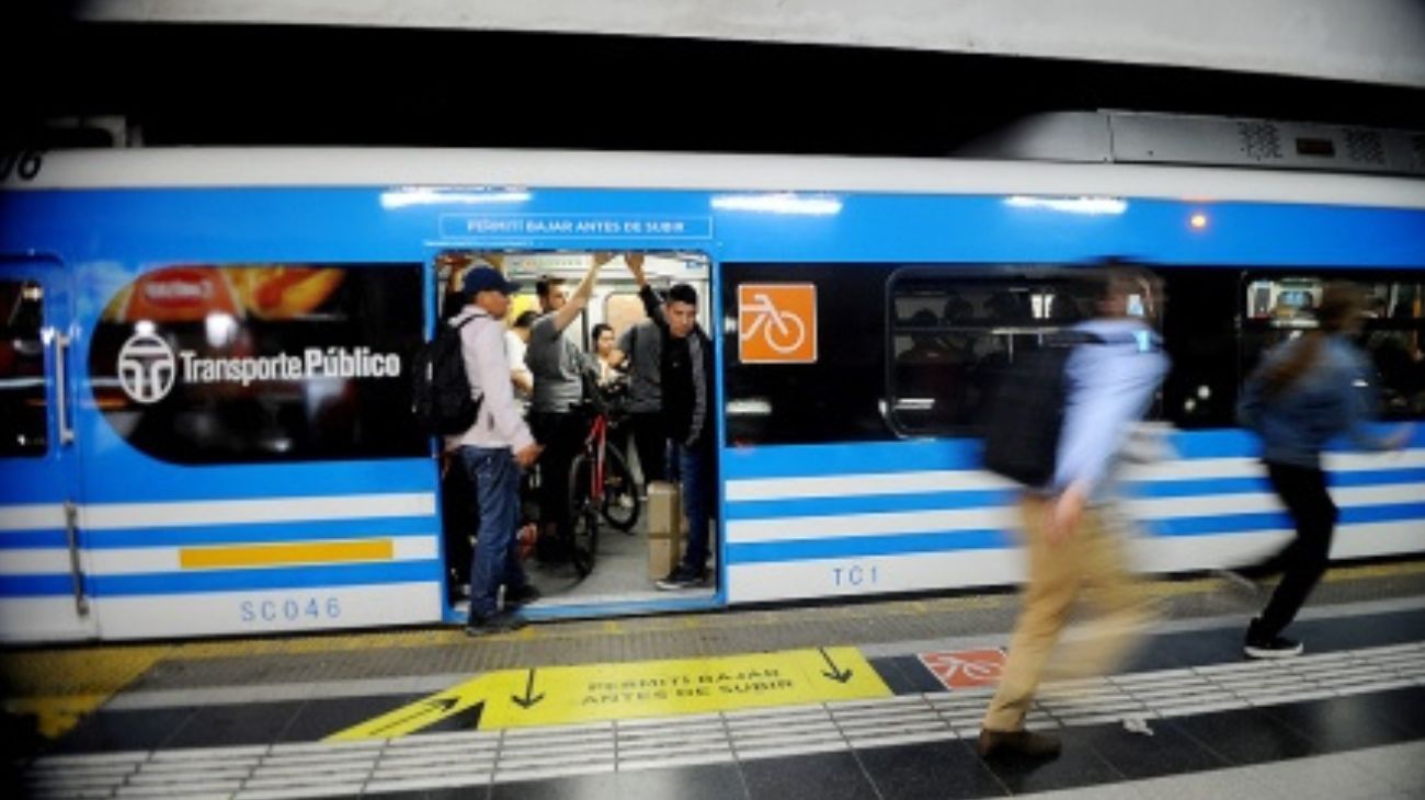 Delegada del Sarmiento: "Aquí siempre se viaja mal"