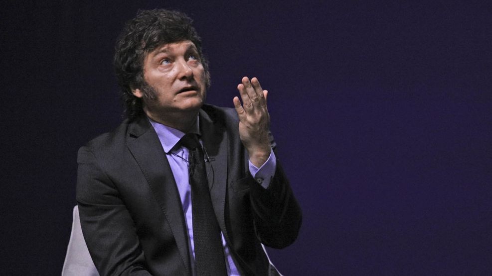 Espionaje, corrupción y fascismo