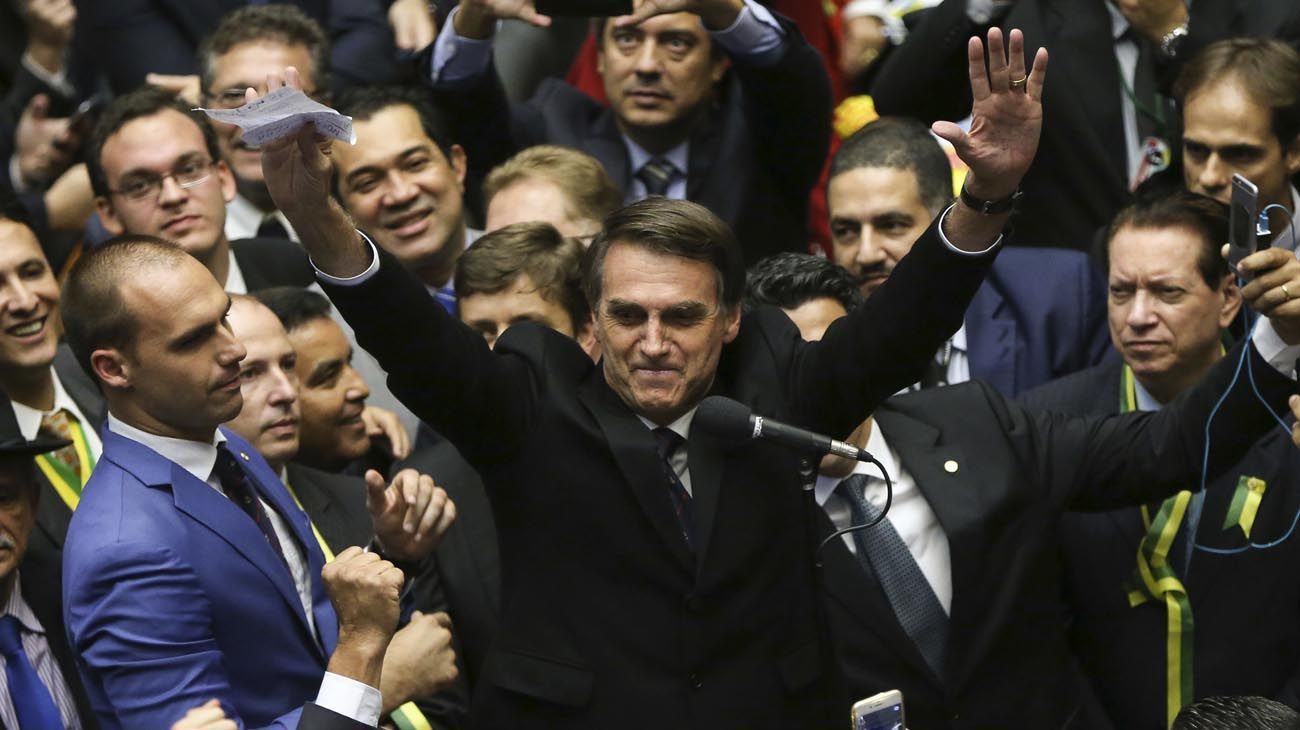 Bolsonaro, electo: Trump le desea suerte y Maduro le pide respeto