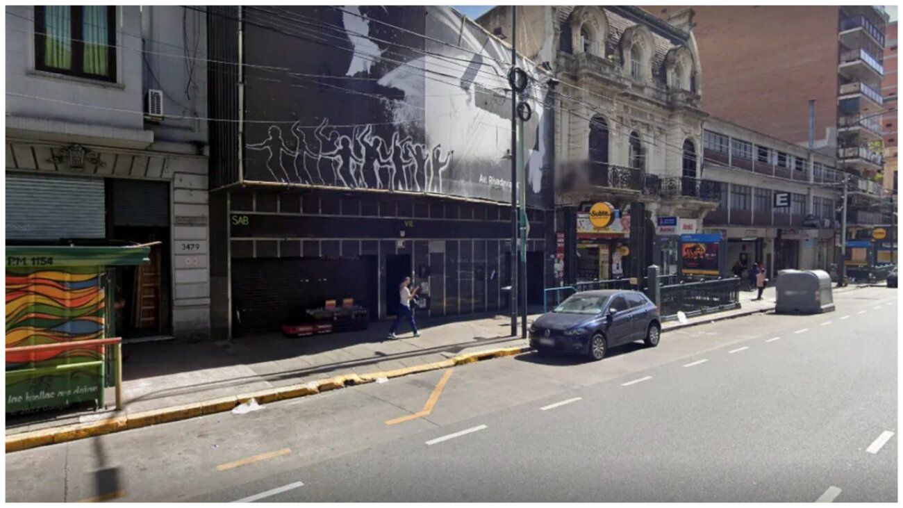 Horror en Once: un hombre ingresó a un boliche a los tiros e hirió a tres personas