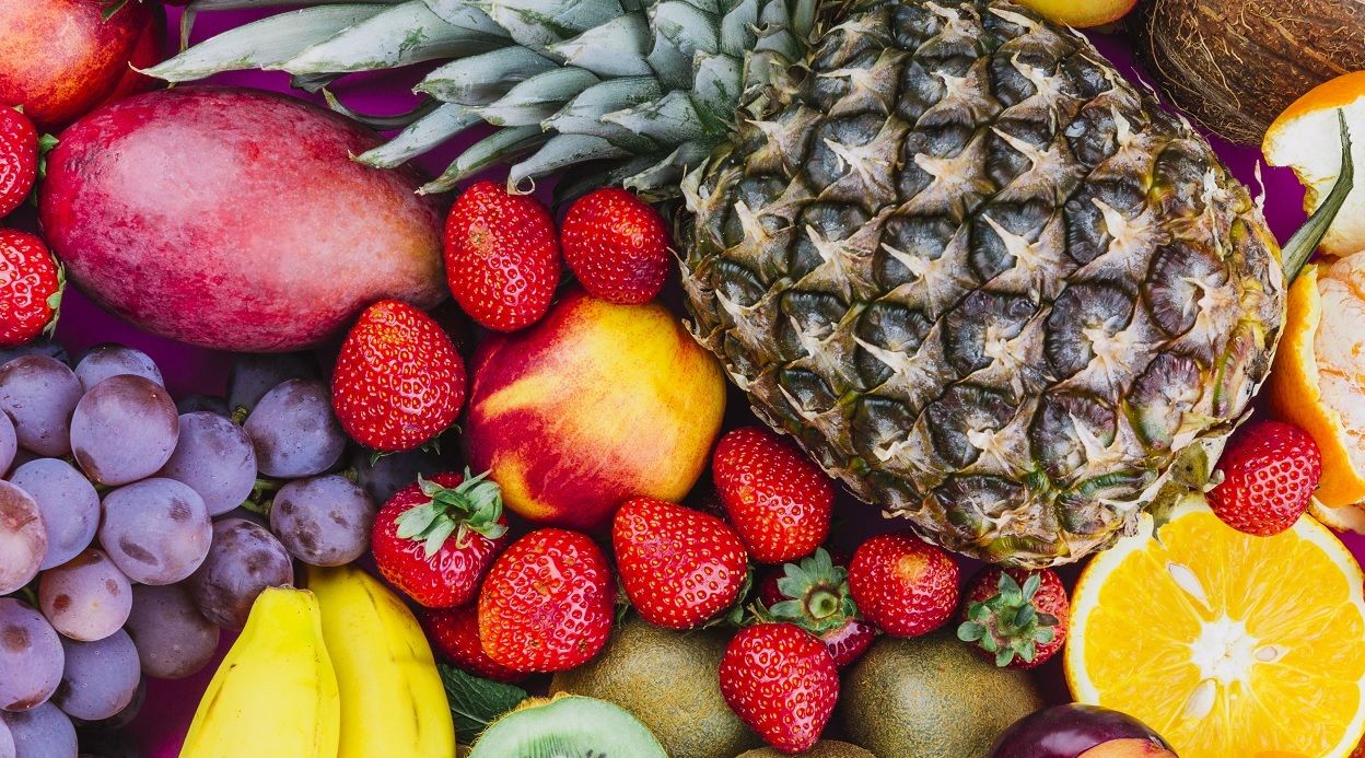Cuál es la fruta que ayuda a prevenir las cataratas de los ojos