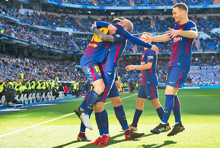 Messi se disfrazo de Papá Noel