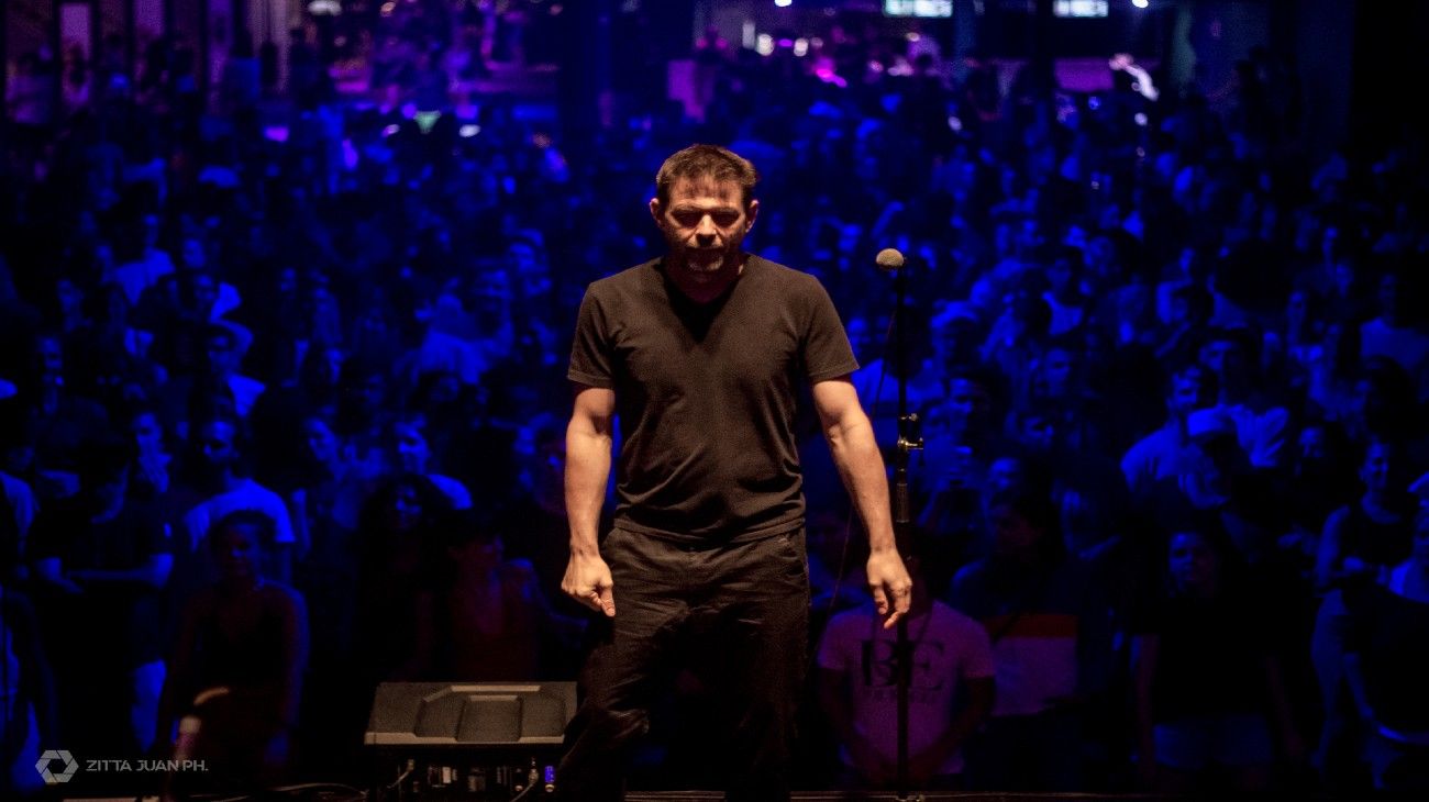 Percusión con lenguaje de señas: la propuesta multiplataforma de Santiago Vázquez