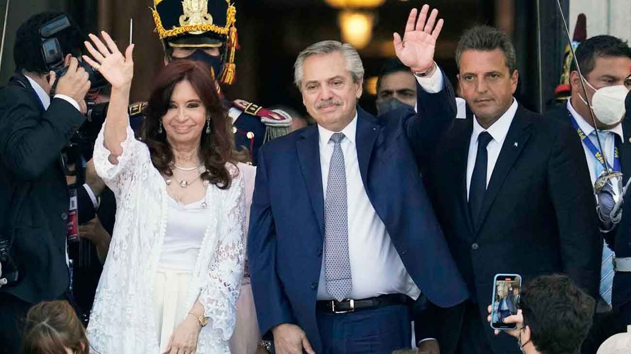 Cristina puso en marcha la operación "dos pájaros de un tiro"