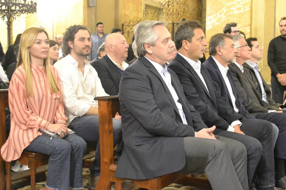 La misa en honor a De la Sota juntó al peronismo y atrajo miradas
