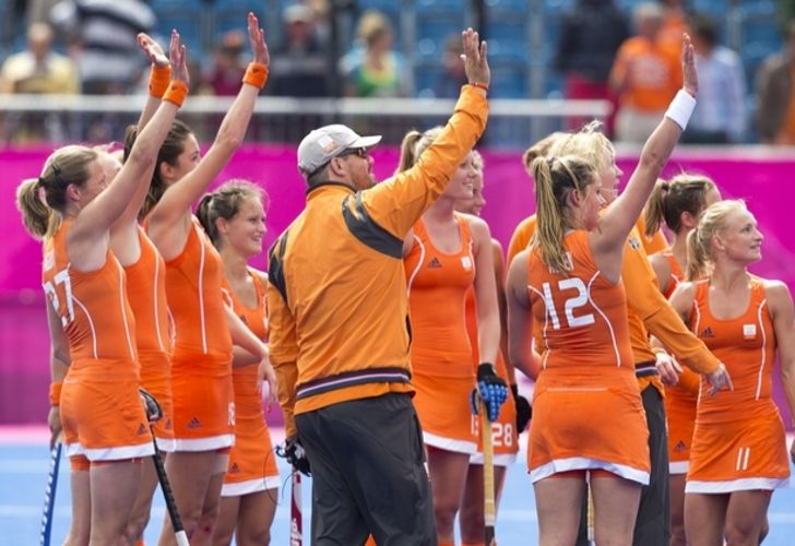 El DT argentino que amargó a Las Leonas: "No me preocupa no ser conocido en mi país"
