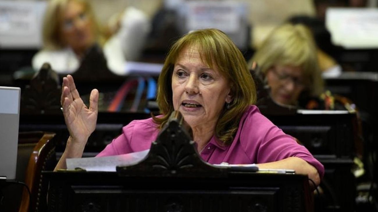 Una diputada participó del debate sobre el aborto legal estando internada por COVID-19