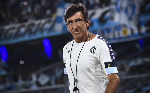 Horas clave en Racing Club: cuál es el futuro del DT Gustavo Costas