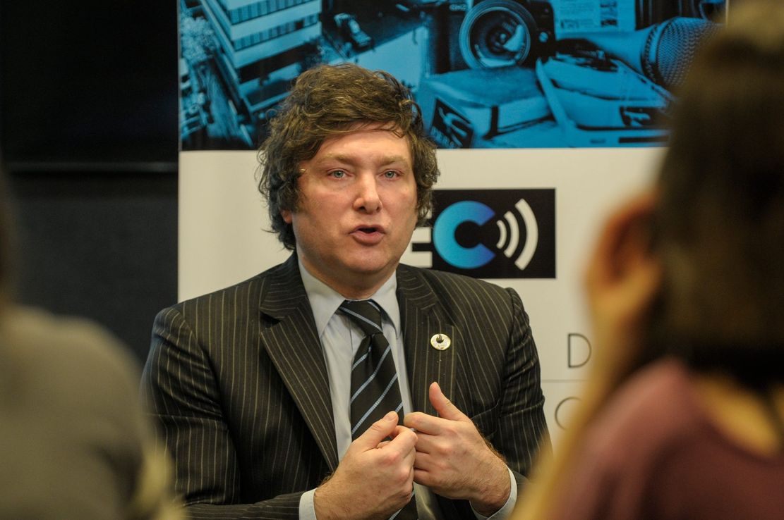Javier Milei: "Martín Guzmán no es una persona apta para el cargo"