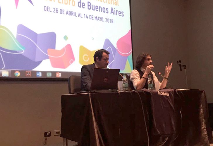 Agustino Fontevecchia: "Por Google y Facebook, las fake news tienen sentido"