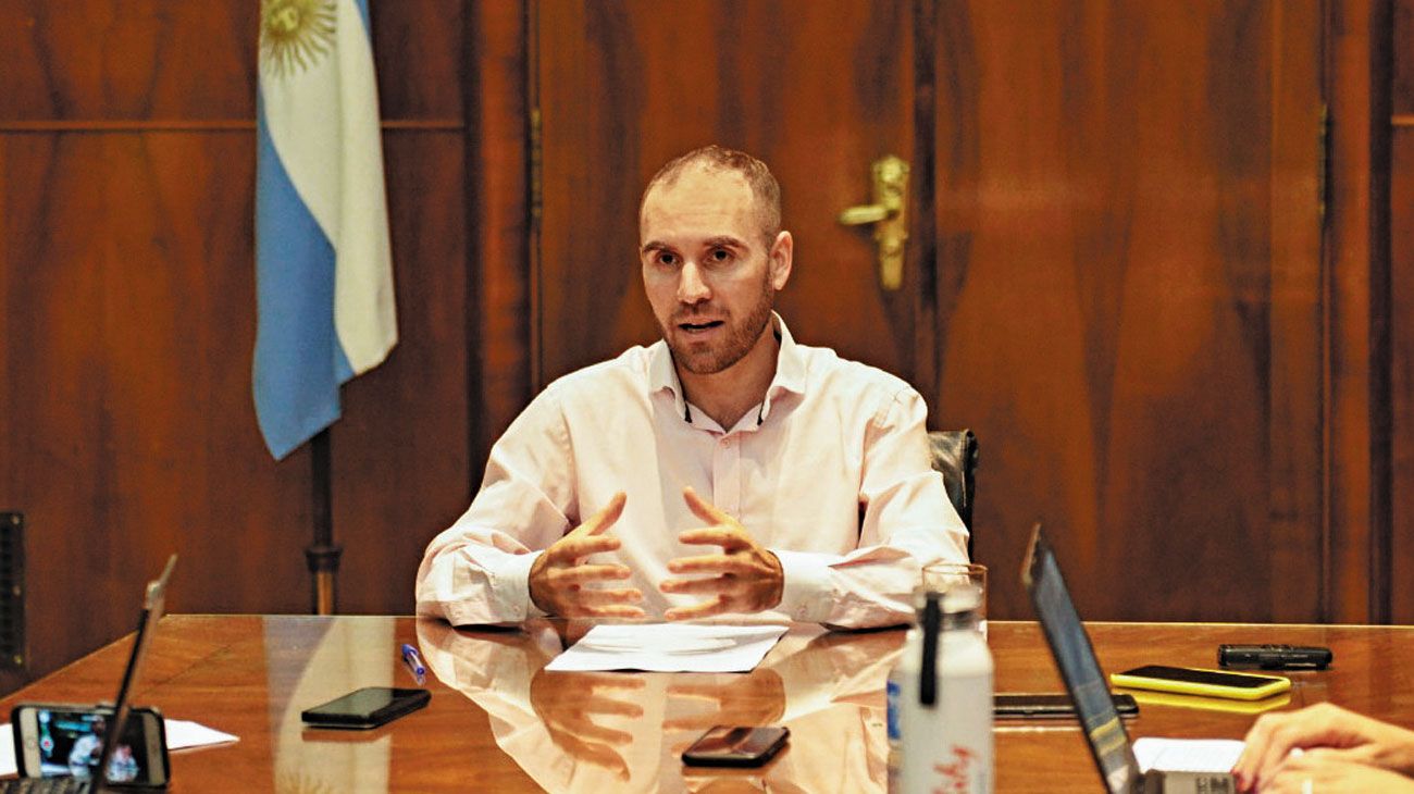 Es inminente la presentación de la propuesta para el canje de deuda a los bonistas