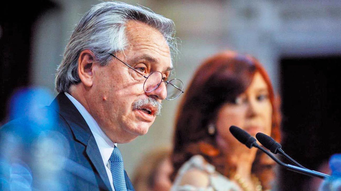 Deuda: el Gobierno presentó la denuncia contra Mauricio Macri por el préstamo del FMI