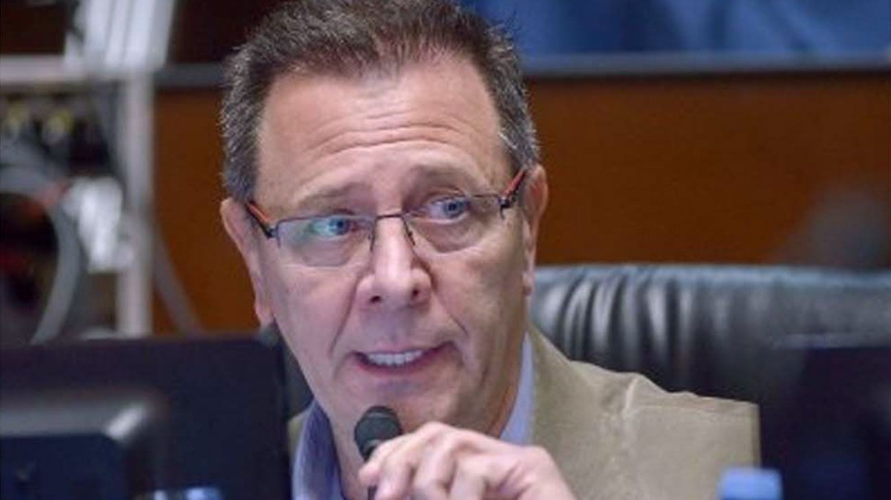Los libertarios apuntan que se allanó el camino para aprobar la norma