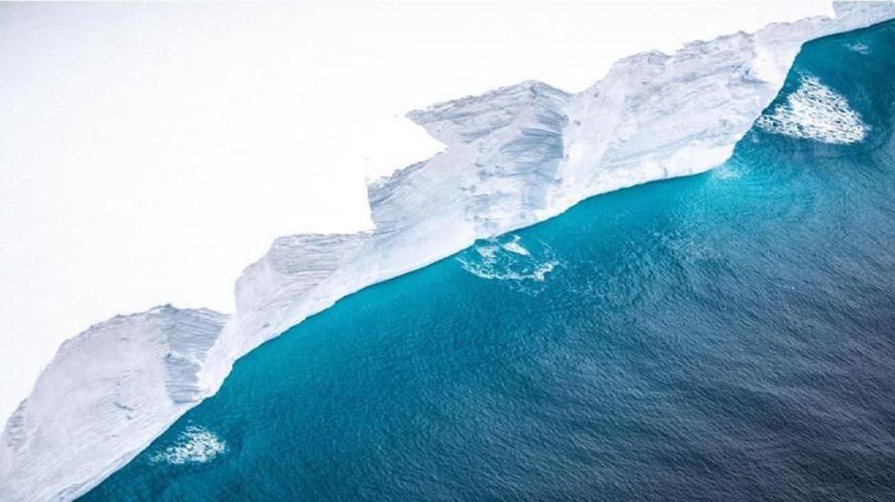 Video: el mayor iceberg del mundo está a solo 150 km de la Isla Georgia del Sur
