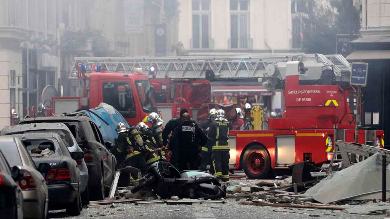 Deja 3 muertos y casi medio centenar de heridos una explosión de gas en París