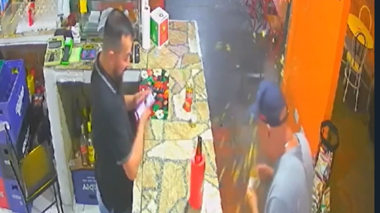 Brasil: le explotó una empanada en la cara y sufrió quemaduras superficiales