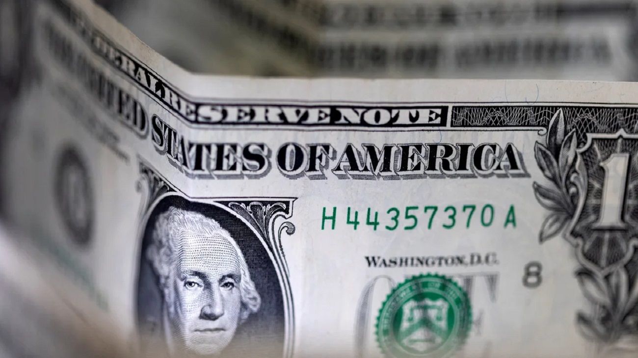 El dólar blue cerró a $1425 para la compra y $1445 para la venta este jueves 25 de julio de 2024