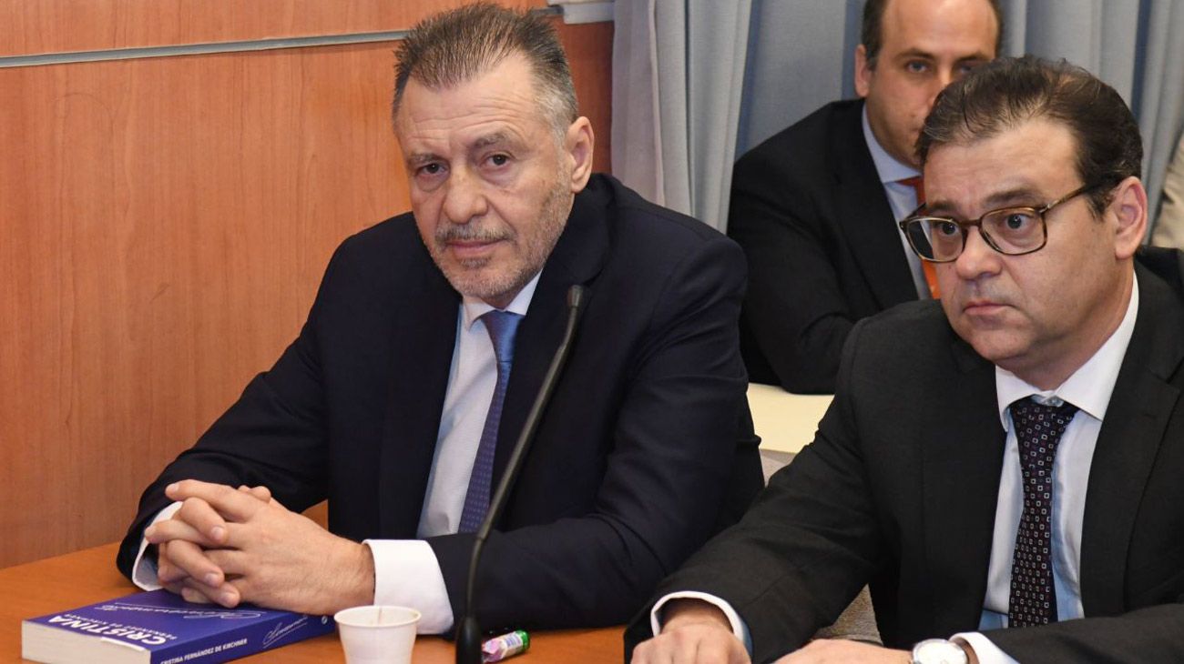 Comienza el juicio a Cristóbal López y Fabian De Sousa por la deuda de Oil Combustibles