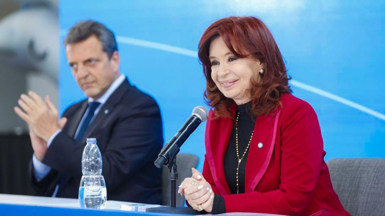 Reapareció Cristina para promocionar un documental sobre el atentado que sufrió