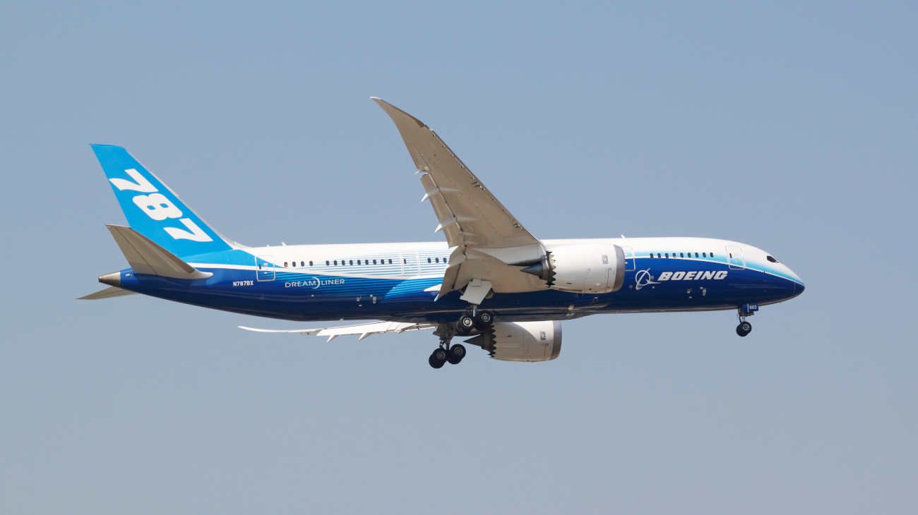 Tras detectar una nueva falla, Boeing retrasará las entregas de su avión 787 Dreamliner