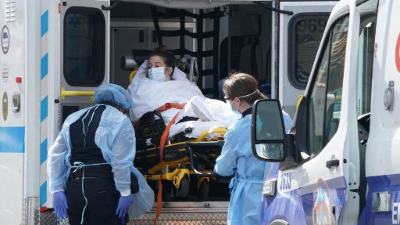 El Covid-19 golpea con todo a Estados Unidos, con unos 100 mil casos por día