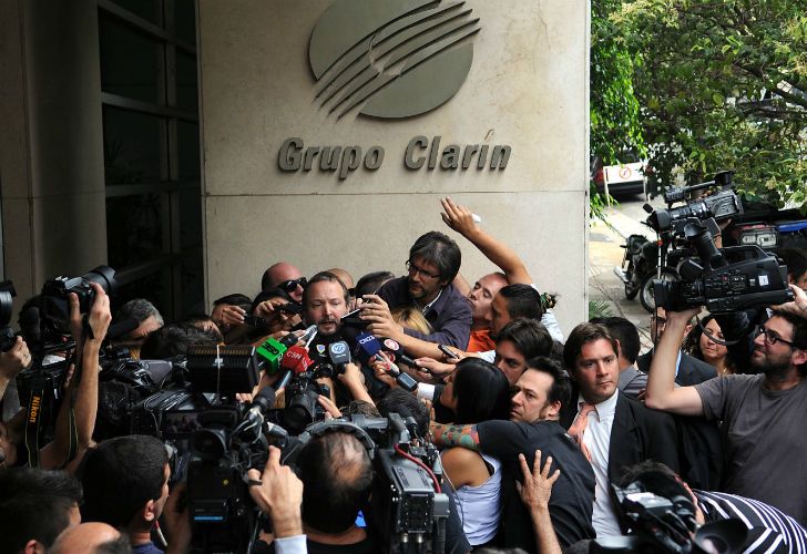 Ahora el Gobierno dice que la Ley de Medios no afecta al "Grupo Clarín"