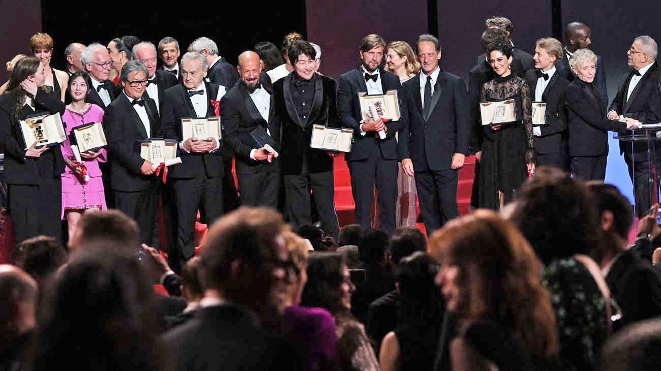 El sueco Ruben Östlund se llevó la Palma de Oro de Cannes 2022 con una comedia