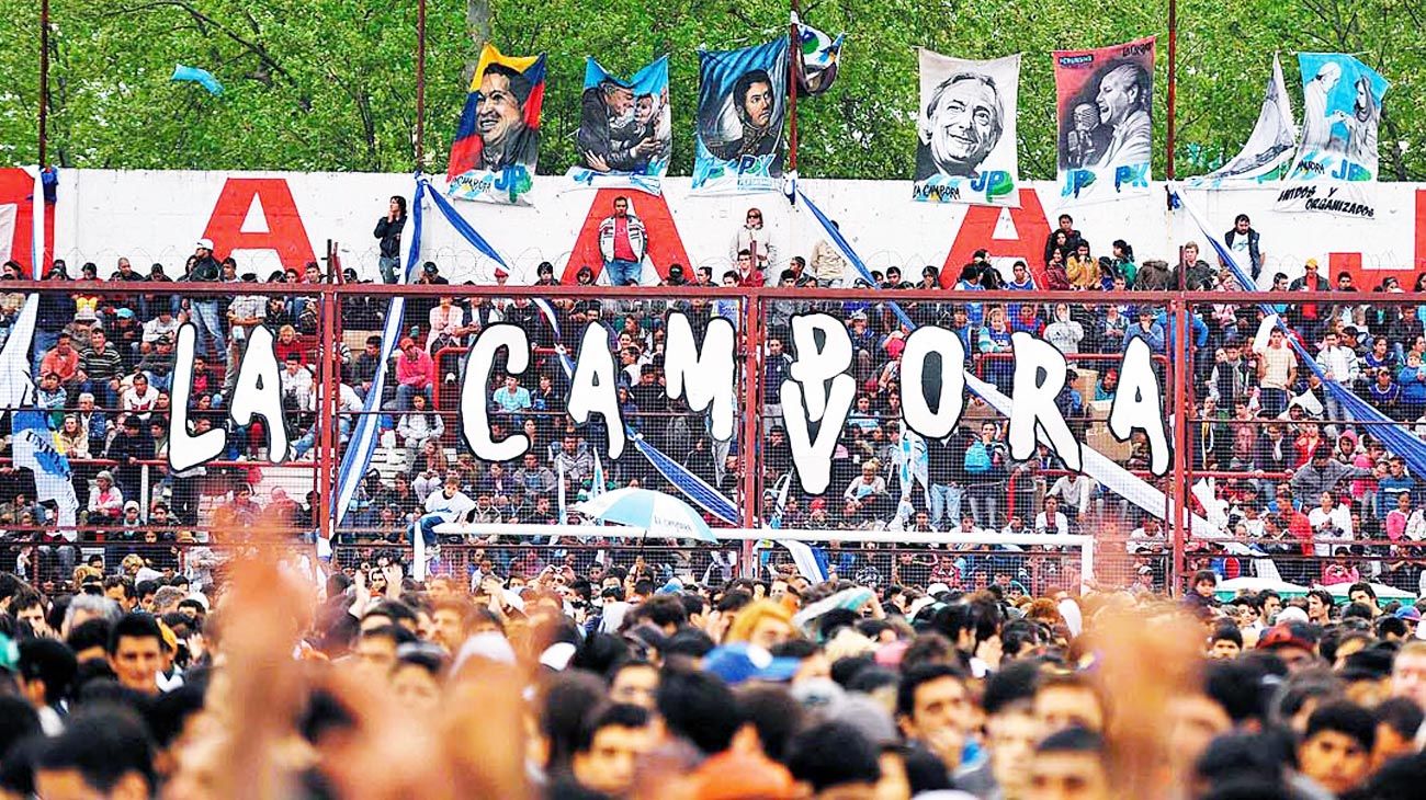 Sobre relatos e ideologías