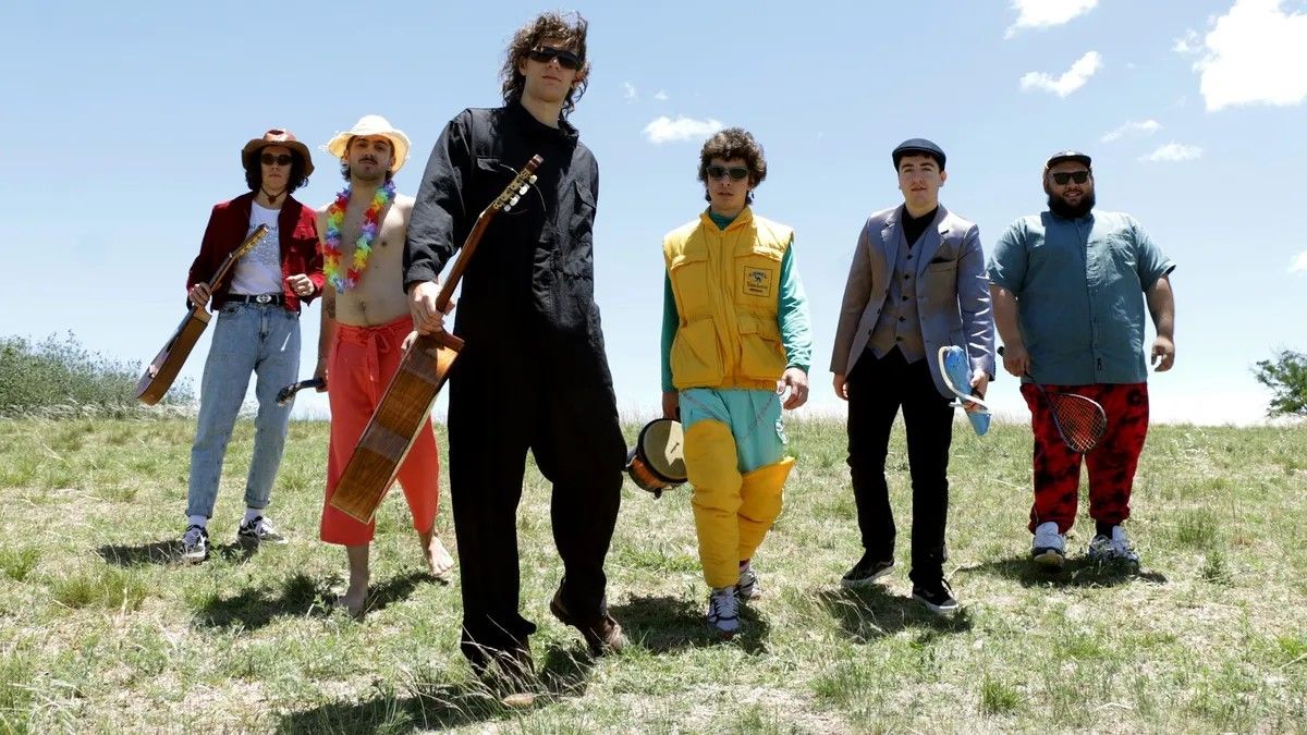 "Mi estilo es el rock con el corazón abierto a la música", dice El Tío Valen