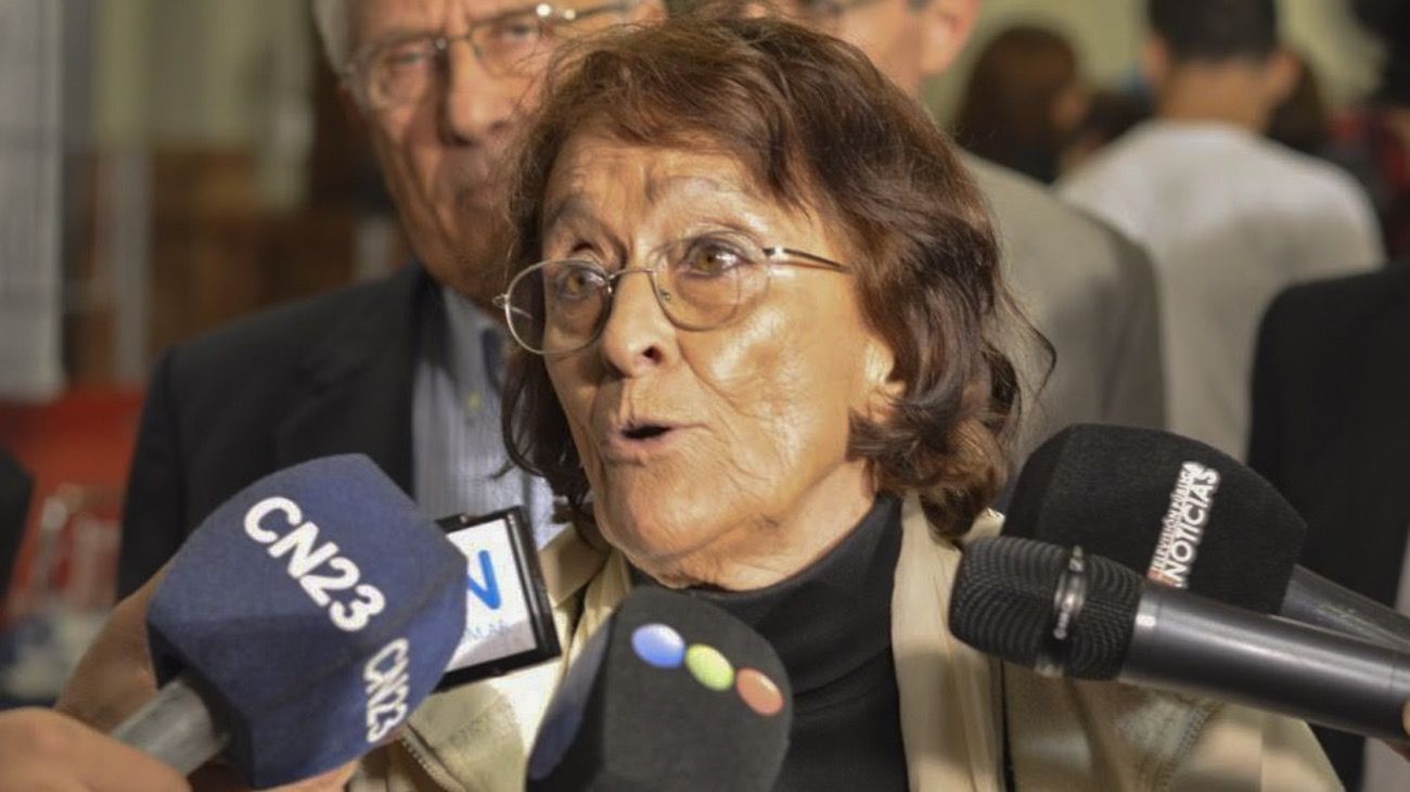 Falleció a los 80 años la ex diputada Alcira Argumedo