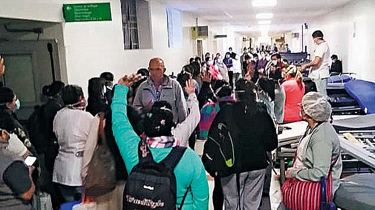 Médicos presentan a Ginés un plan para frenar contagios