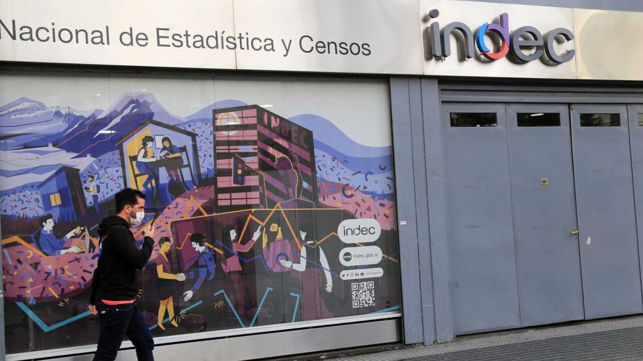 El INDEC dio marcha atrás y no cambiará la fecha para informar el dato de inflación