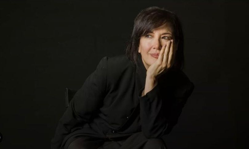Borges y yo: Andrea Bonelli se sumerge en los textos borgianos bajo la dirección de Hanna Schygulla