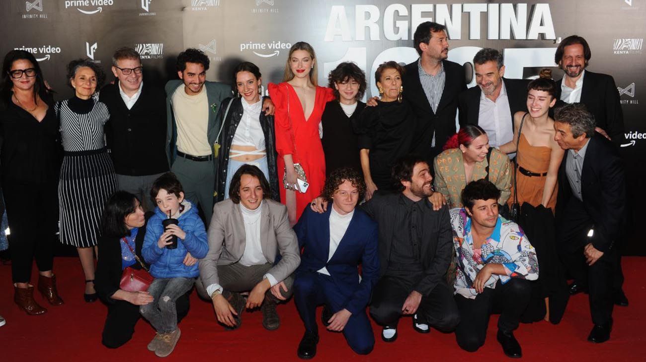 Fotos: brillante avant premiere de "Argentina, 1985", la joya del cine argentino en 2022