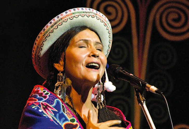 Luzmila Carpio, voz fundamental de los ritmos andinos, se presenta en el CCK