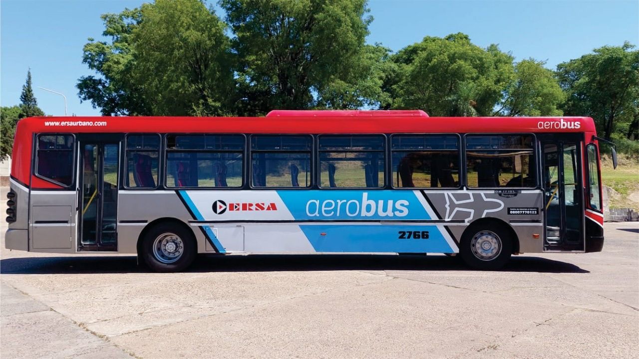 Final del Aerobús: Corrientes se queda sin transporte público al aeropuerto