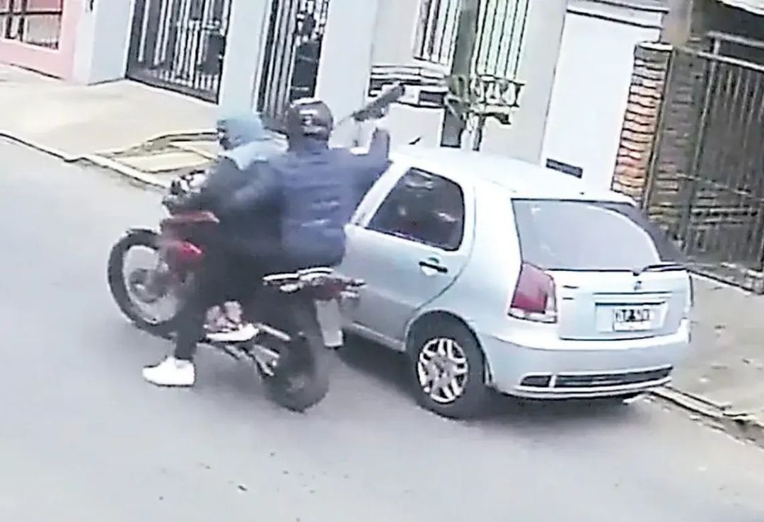 AMBA al rojo vivo: hay 65 ataques de "motochorros" por día