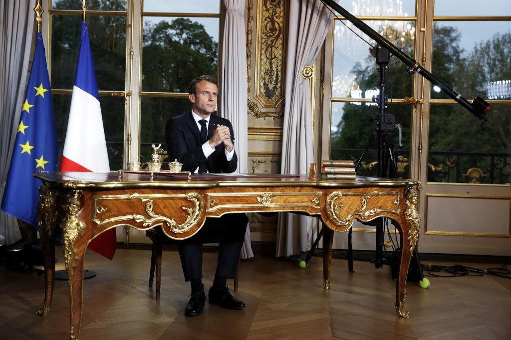 Macron declara la "guerra" al coronavirus e impone un confinamiento casi total en Francia