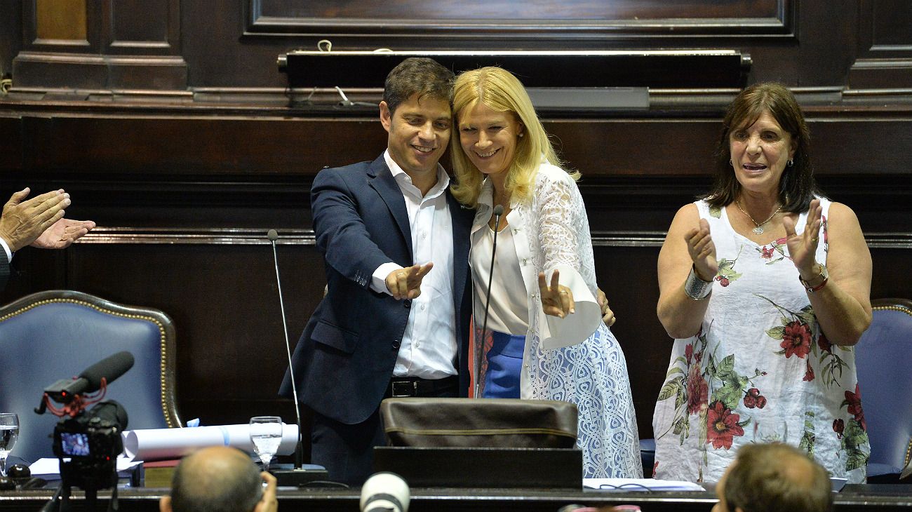 Axel Kicillof adelantó que suspenderá los aumentos tarifarios eléctricos de enero