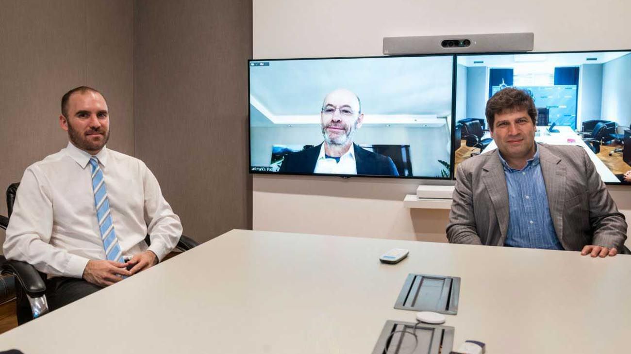 Guzmán habló con representante de Estados Unidos ante FMI