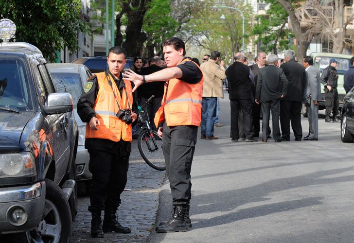 Dos motochorros asesinados por un comisario en Caballito